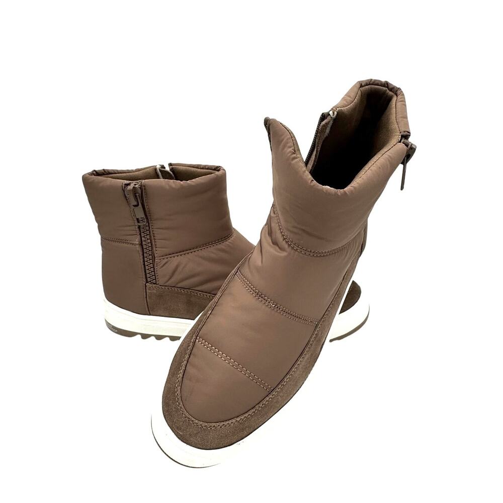 Blondo Waterproof Zip Winter Boots Taupe Suede Nylon Size 10M Snow Streetwear